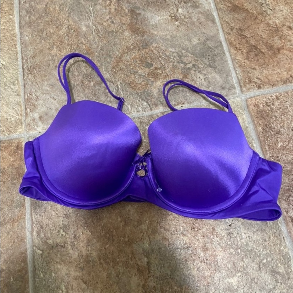 Balconette purple Satin like Victoria’s Secret bra 34C SEXY!!